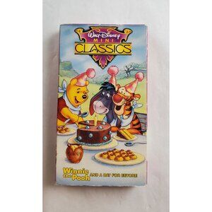 Rare Vtg Walt Disney Mini Classics Winnie the Pooh and a Day for Eeyore VHS Tape